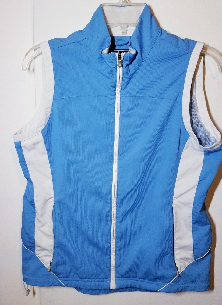 Wind resistant vest